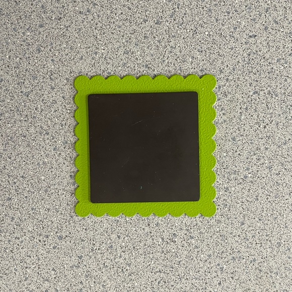 Magnetic Photo Frames- Set of 3 - Picture 4 of 7